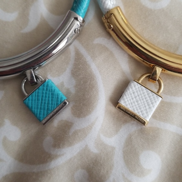 Set of 2 MK bracelets - Picture 2 of 2